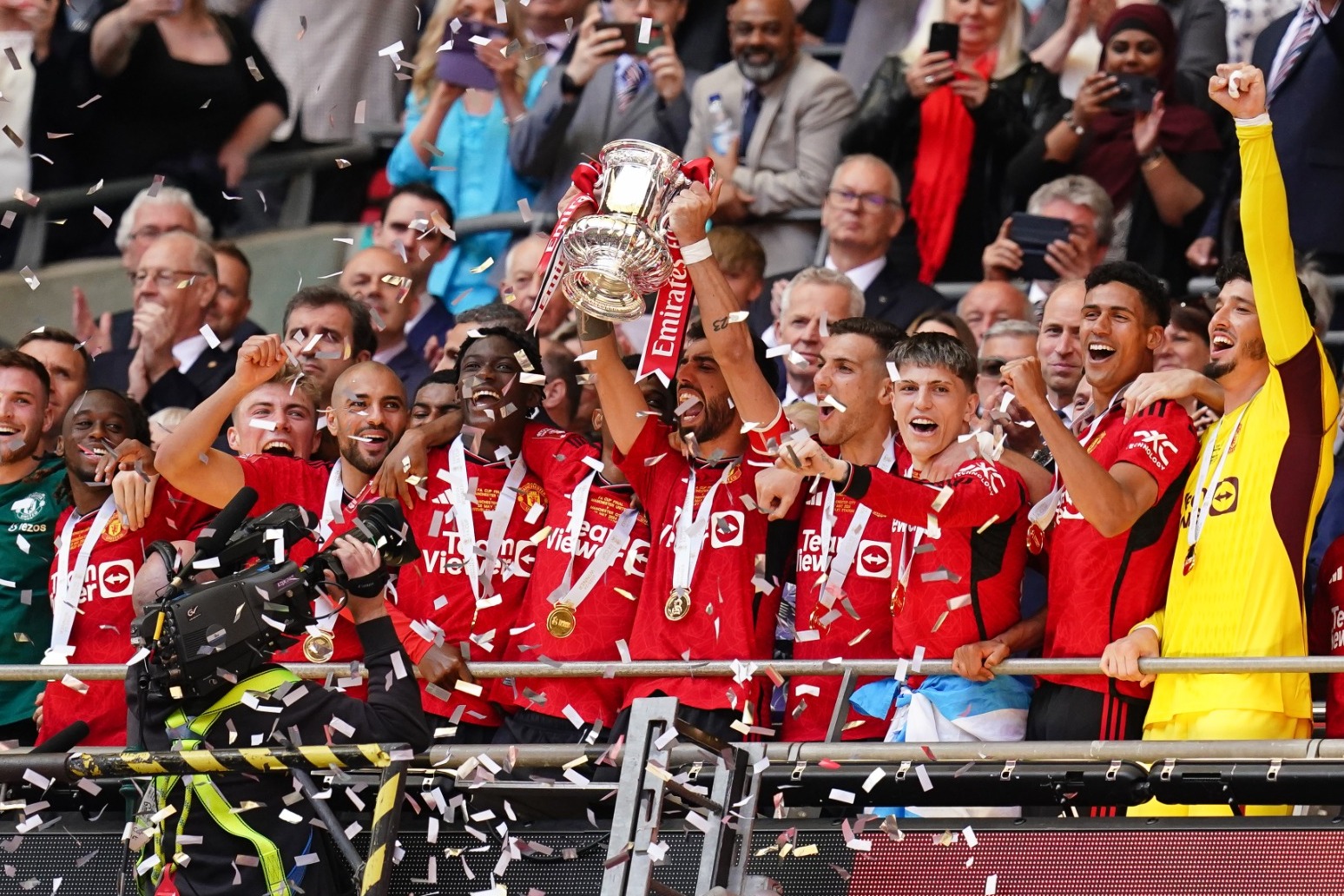 Man Utd claim shock victory in FA Cup final 