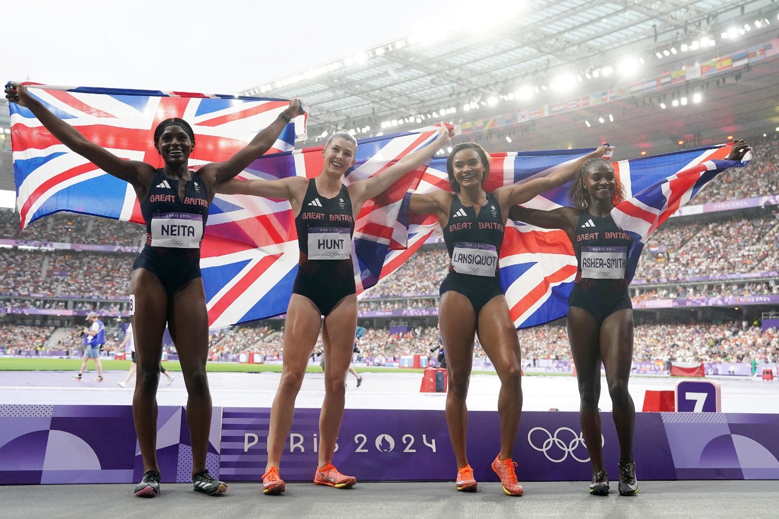 Silver for Team GB women’s 4x100m relay team 