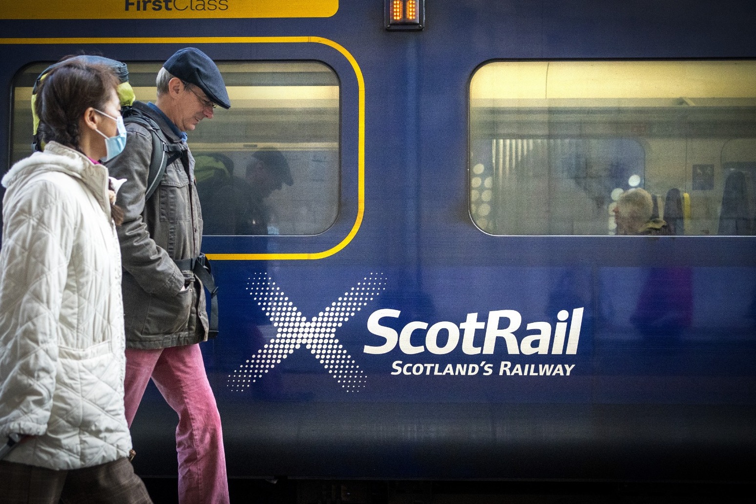 Peak time train travellers up by almost 40% during ScotRail pilot, Labour claims