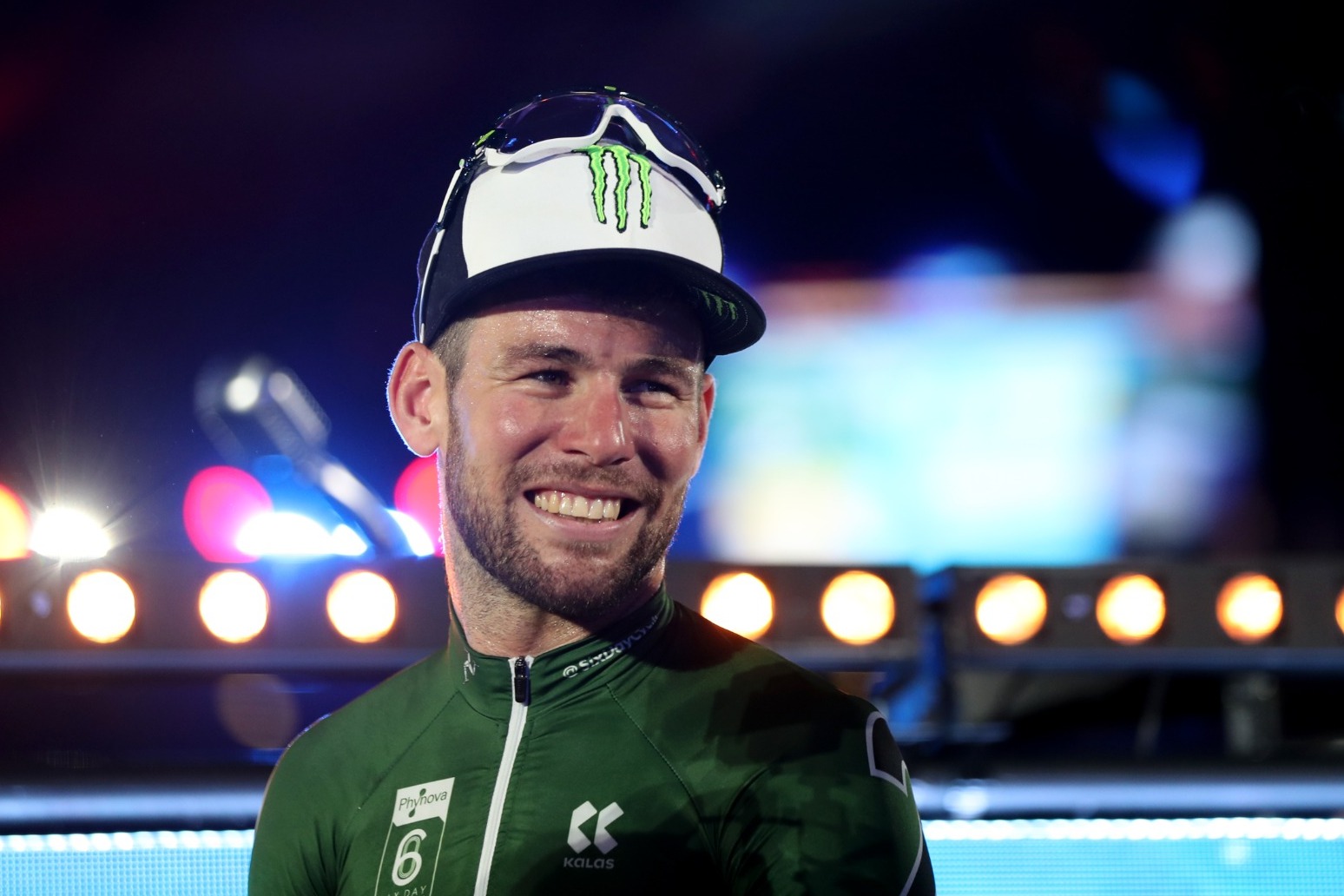 Sir Mark Cavendish wins emotional final race as professional cyclist 