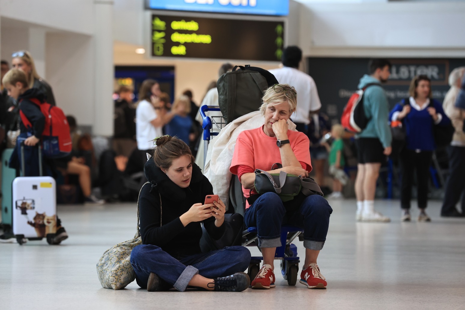 Belfast City Airport reopens after landing emergency | Radio NewsHub