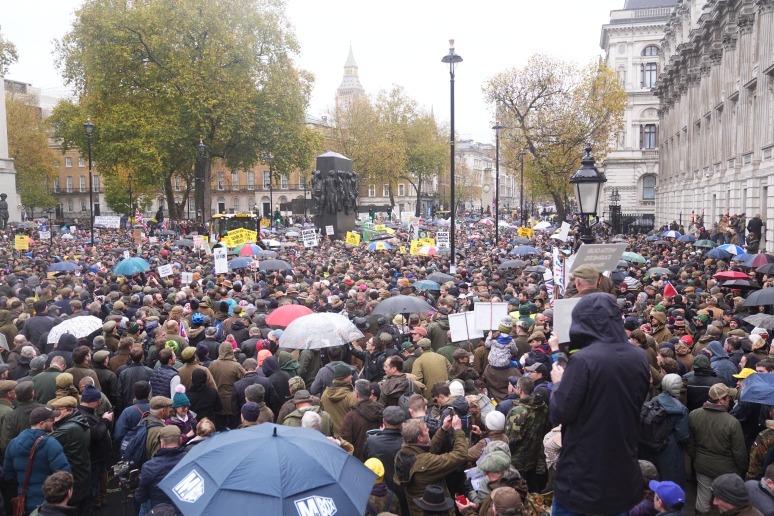 Government facing calls to scrap ‘family farm tax’ as farmers march on Whitehall