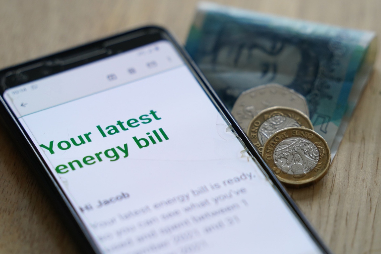 Nine-in-10 people ‘as worried’ about paying energy bills as last year 