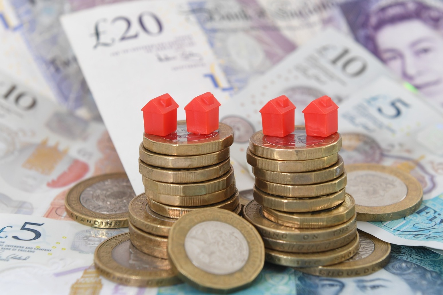 Average price gap between houses and flats ‘is at highest point in 30 years’